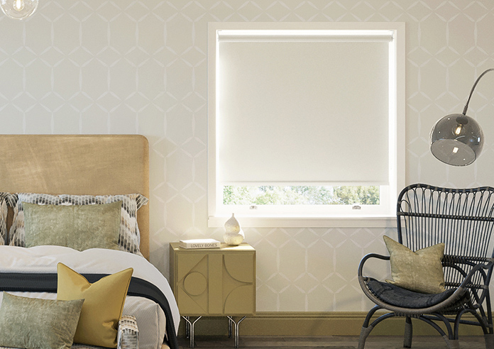 Shimmer (Blackout), Quartz Cream - Roller Blind - Image 3